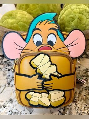 NWT Loungefly Disney Cinderella Gus Gus Figural Crossbody Bag